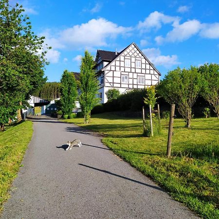 Kleine Auszeit Apartment เอสลัวห์ ภายนอก รูปภาพ