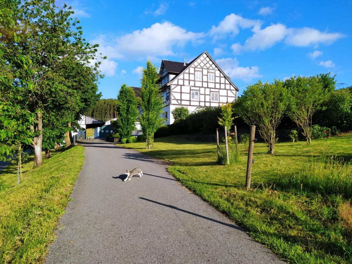 Kleine Auszeit Apartment เอสลัวห์ ภายนอก รูปภาพ